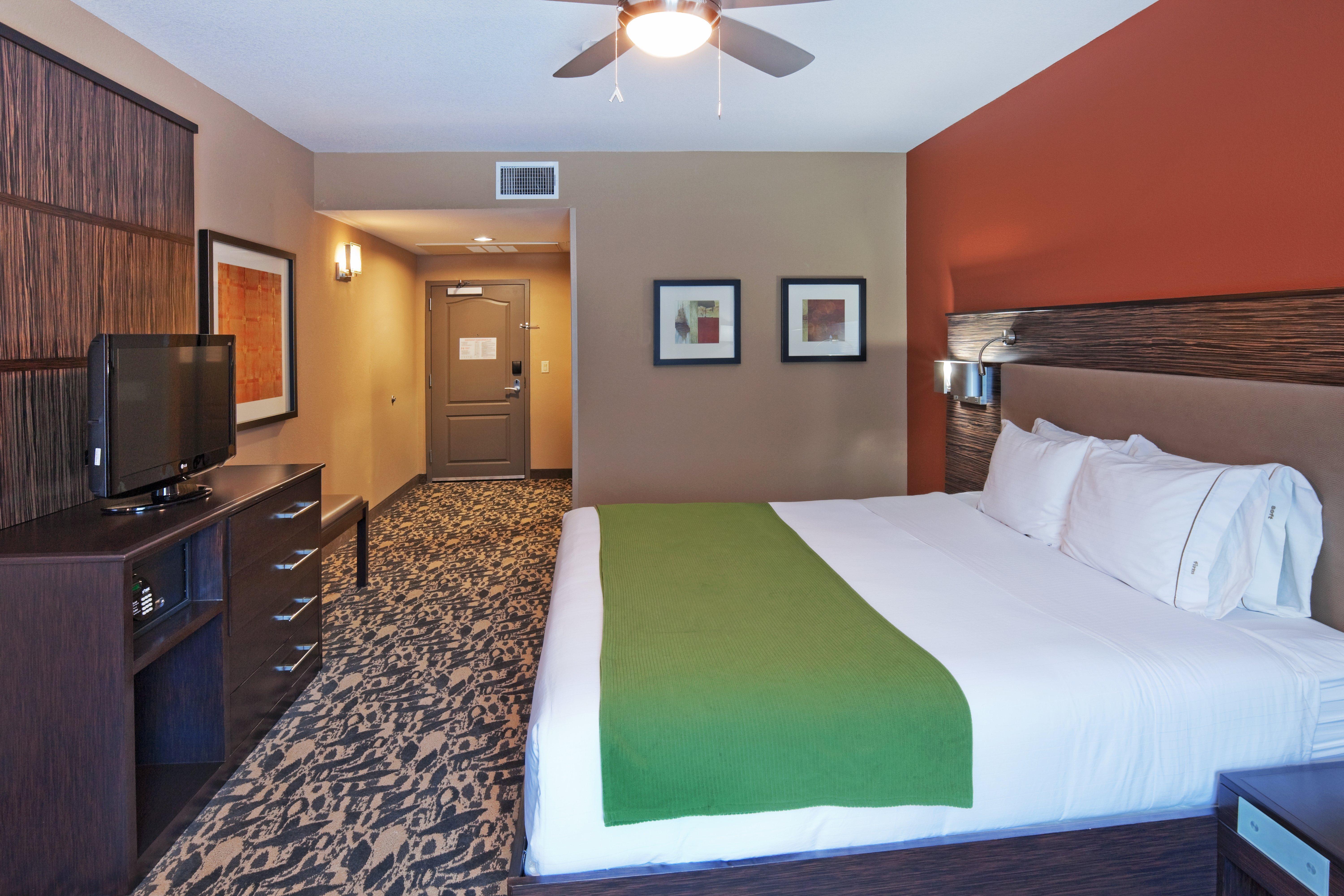 Holiday Inn Express & Suites North Dallas At Preston By Ihg Zewnętrze zdjęcie