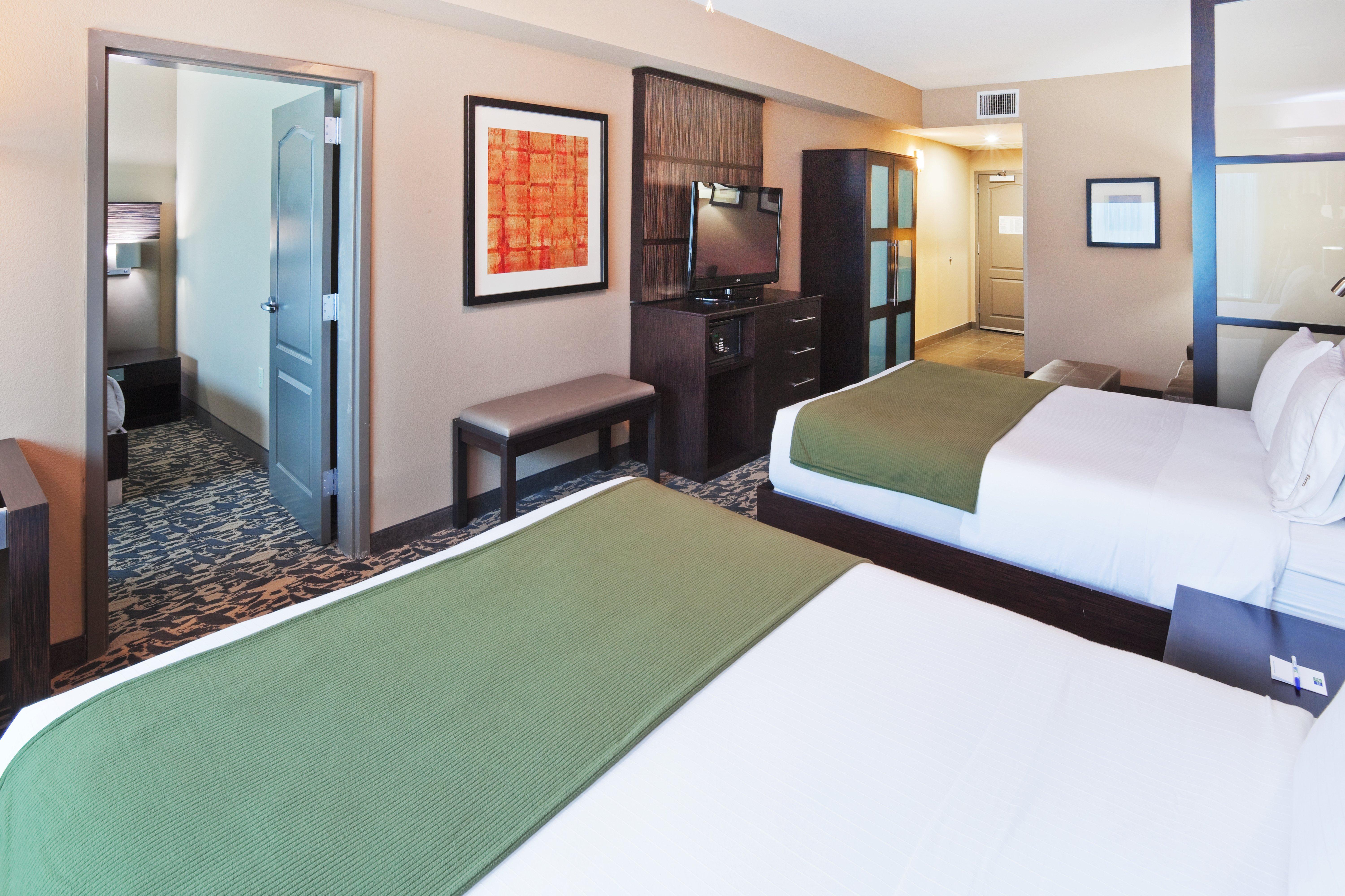 Holiday Inn Express & Suites North Dallas At Preston By Ihg Zewnętrze zdjęcie